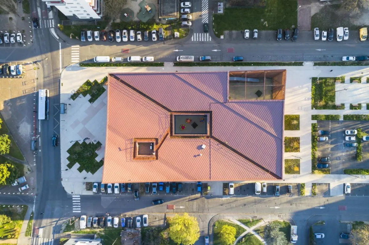 BIM建筑|Sainte-Geneviève- des-Bois 媒体图书馆 / archi5 + Calmm architecture