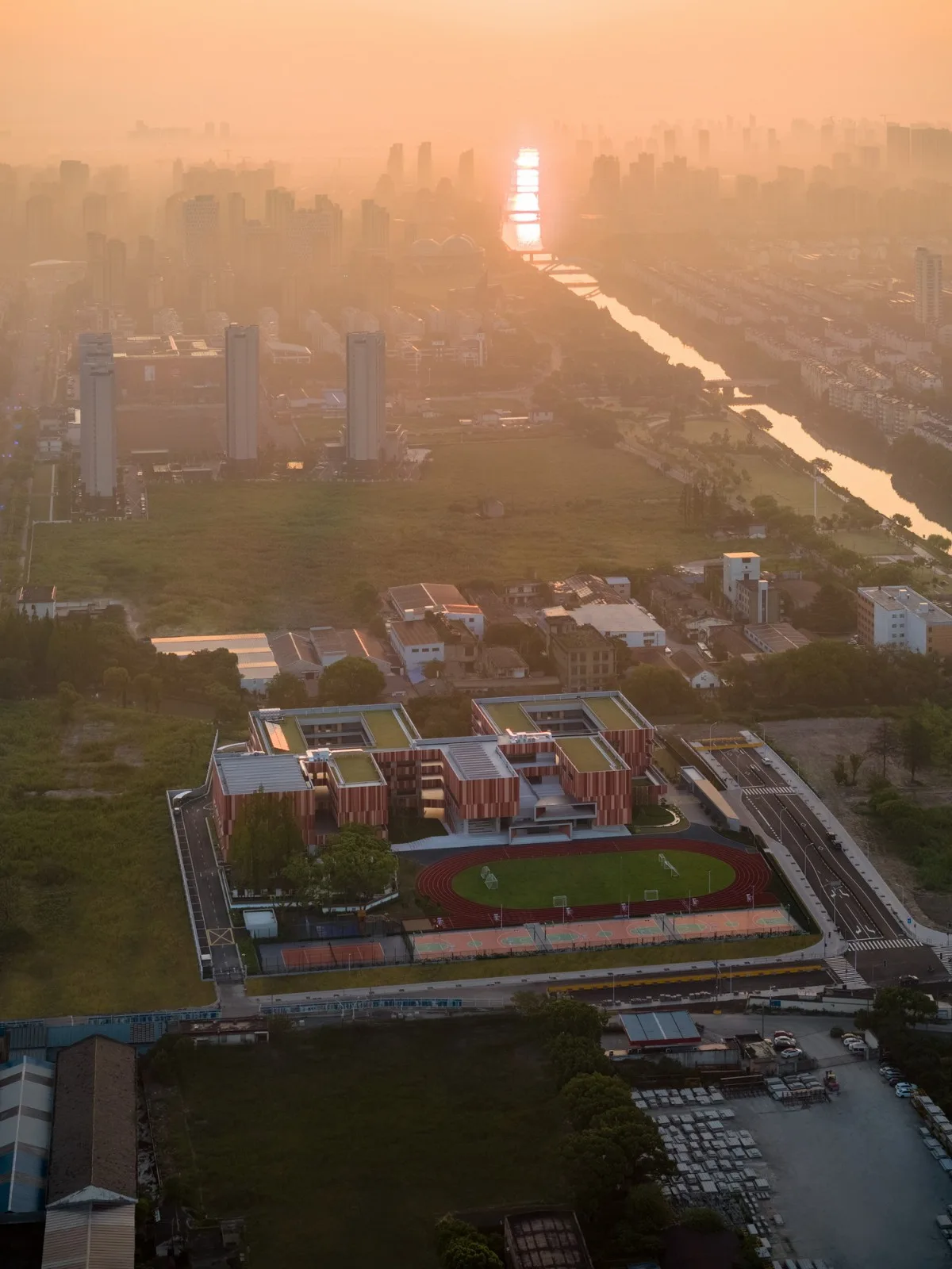 BIM建筑|奉贤区教育学院附属实验小学奉浦小学校区 / 无样建筑工作室