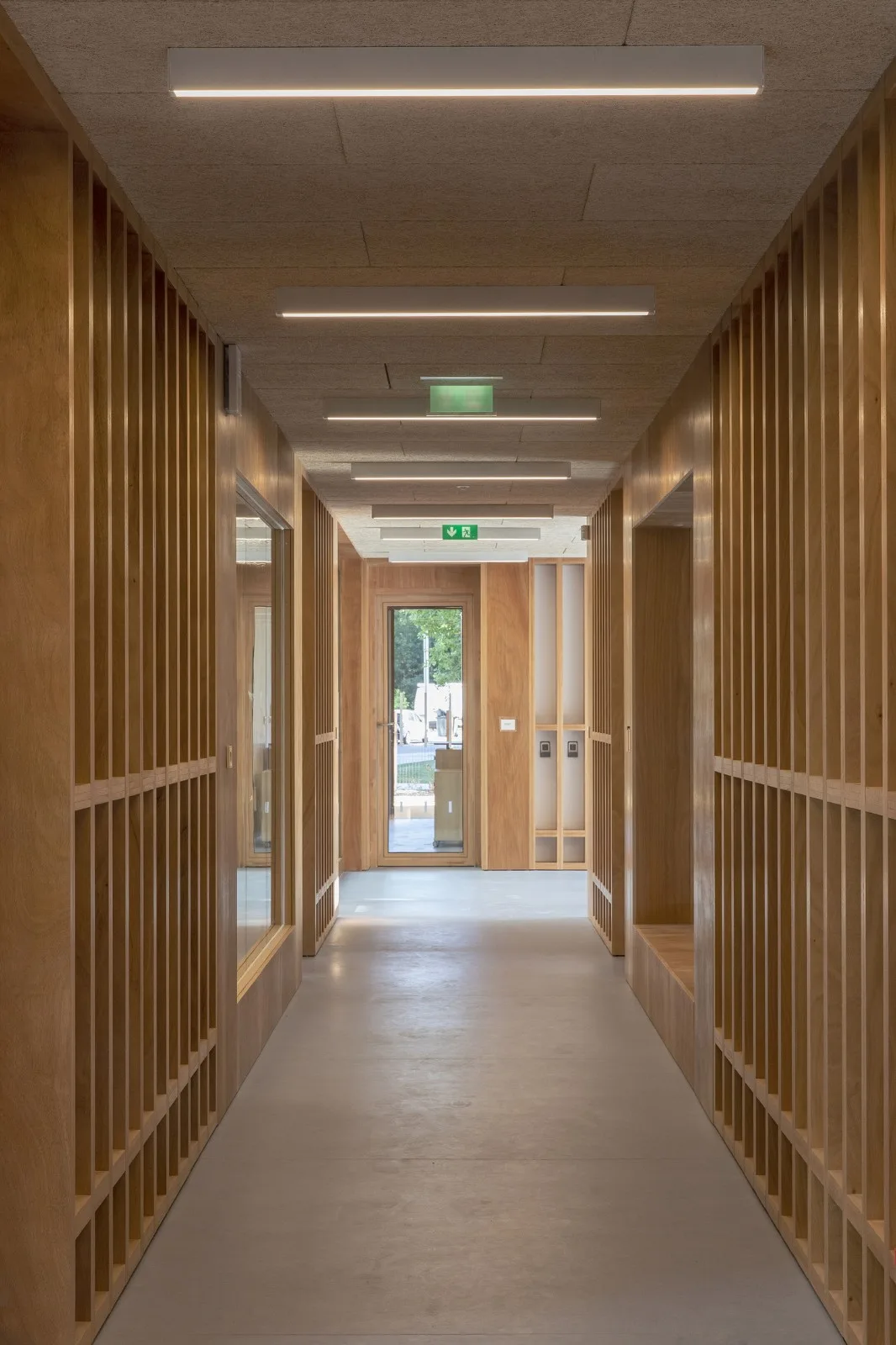 BIM建筑|日间托儿所和玩具图书馆 / a+samueldelmas architectes