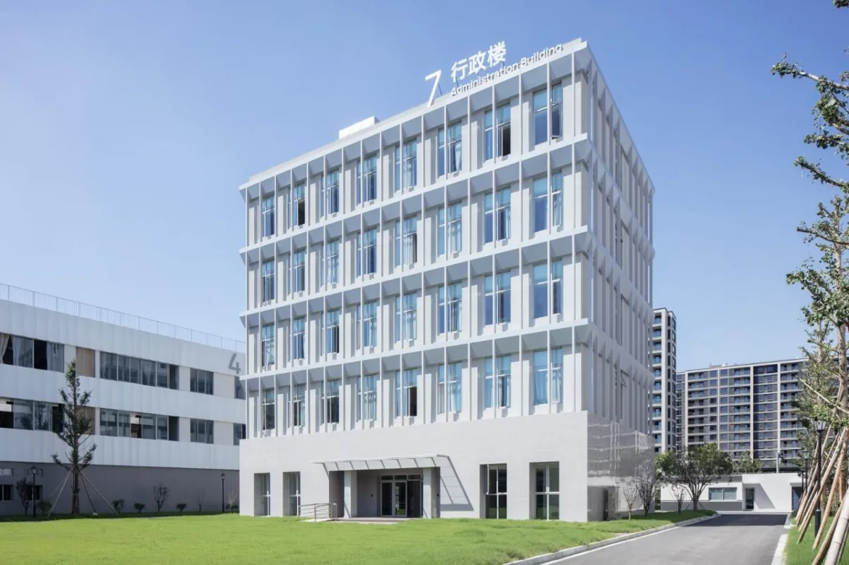 BIM建筑|宁波市古林职业高级中学：少年的无限剧本 / ARCHIS（如是）建筑设计事务所