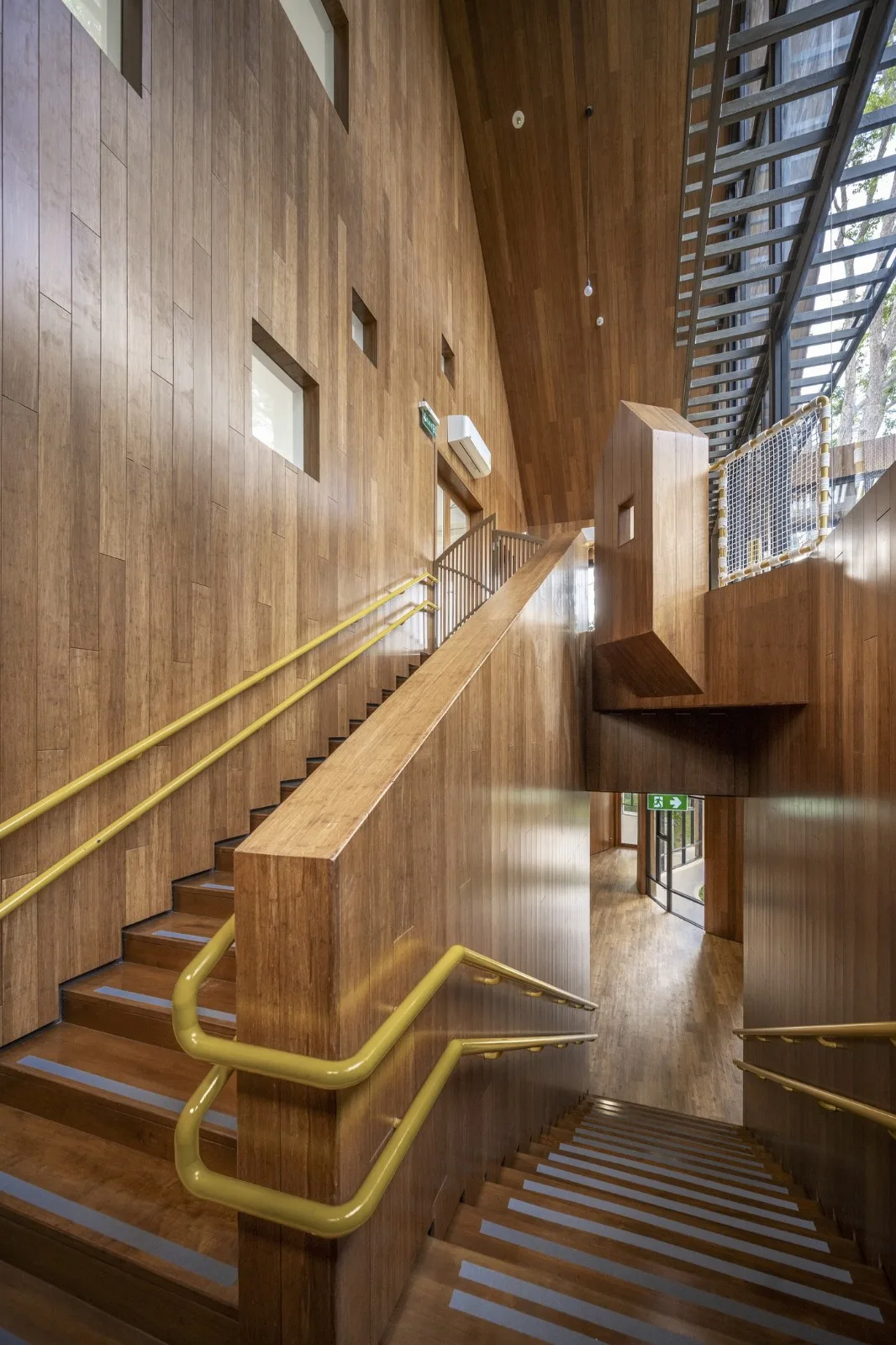 BIM建筑|Lovell 国际学校 / Plan Architect
