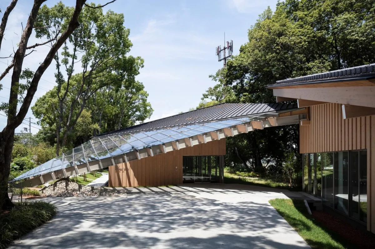 BIM建筑|KANEKA 健康中心 / 隈研吾建筑都市设计事务所+大成建设