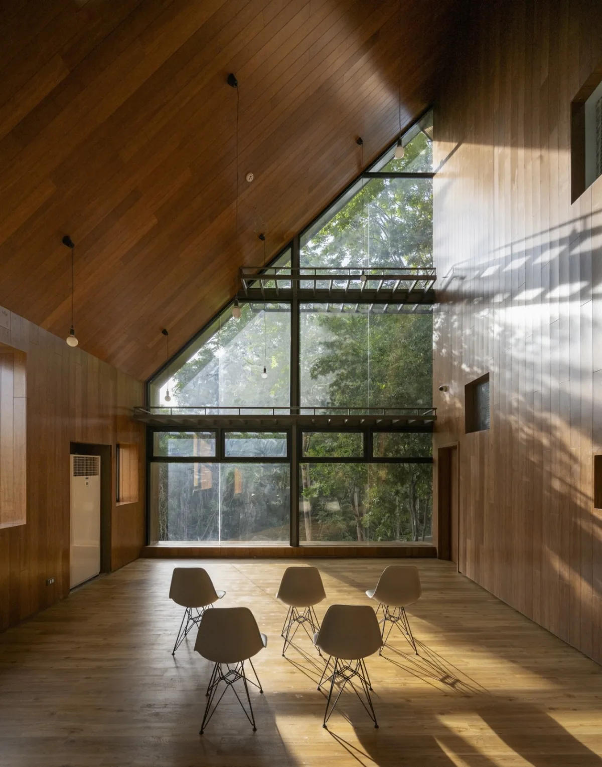 BIM建筑|Lovell 国际学校 / Plan Architect