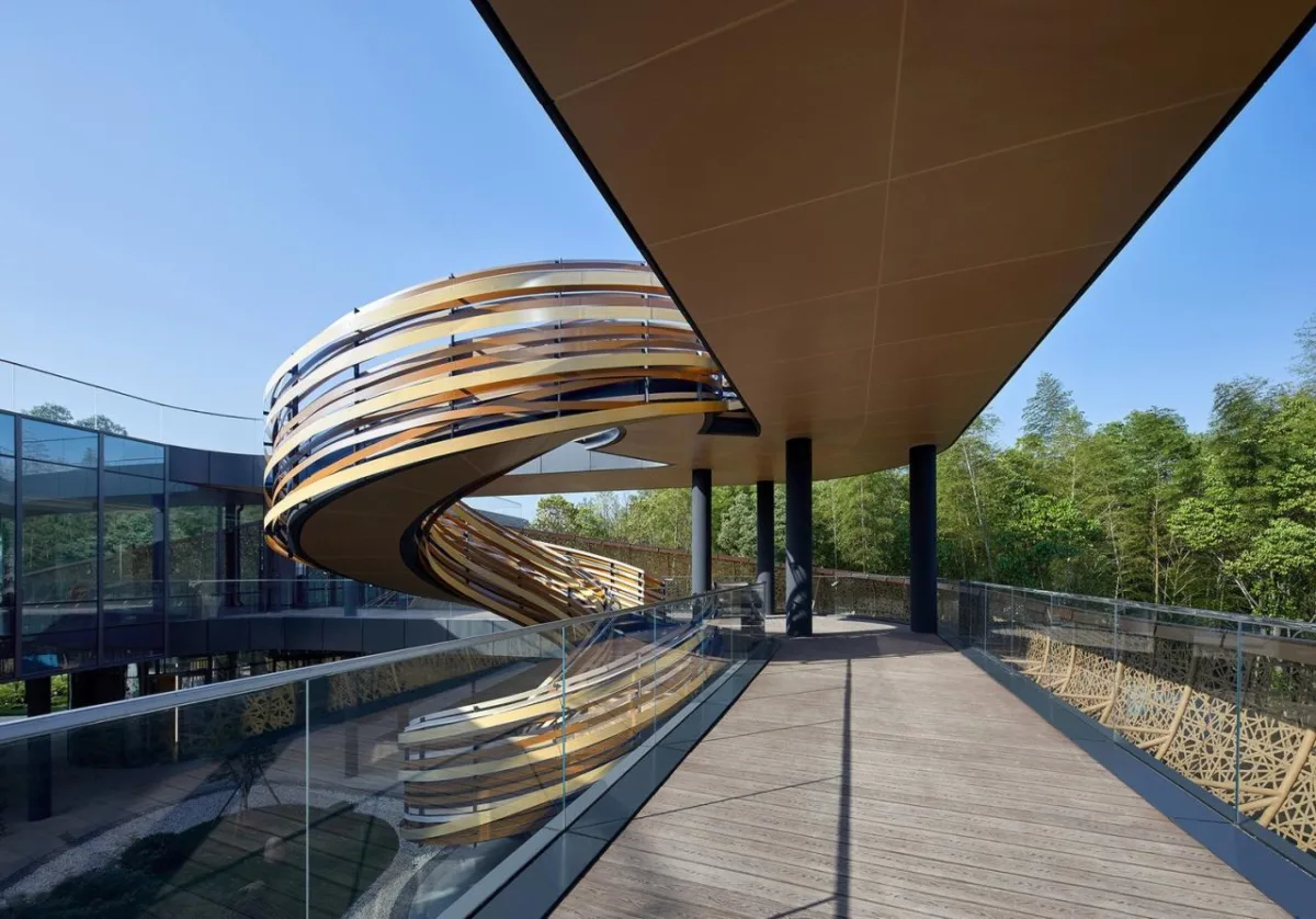 BIM建筑|白鹤湖游客中心 / 建识设计