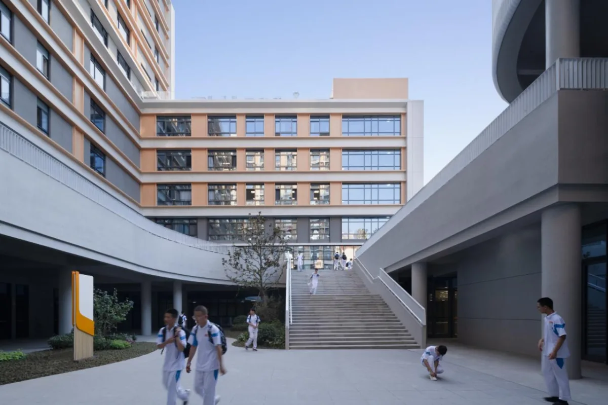 BIM建筑|西安高新第一中学（高中部）改扩建 / 中国建筑西北设计研究院 屈培青工作室
