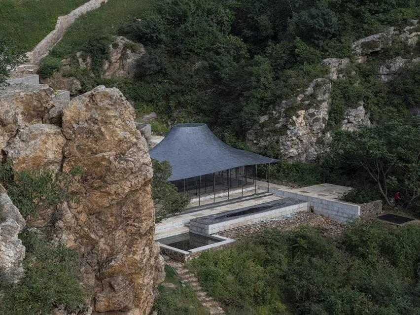BIM建筑|大舍工作室完成长城旁的佛寺