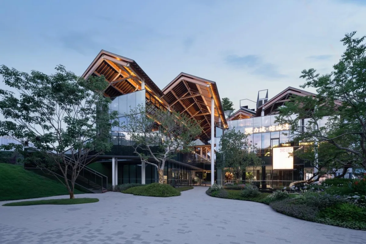 BIM建筑|荔湾茶滘的粤式生活：城市空间转变方式的多样性思考 / XAA建筑事务所