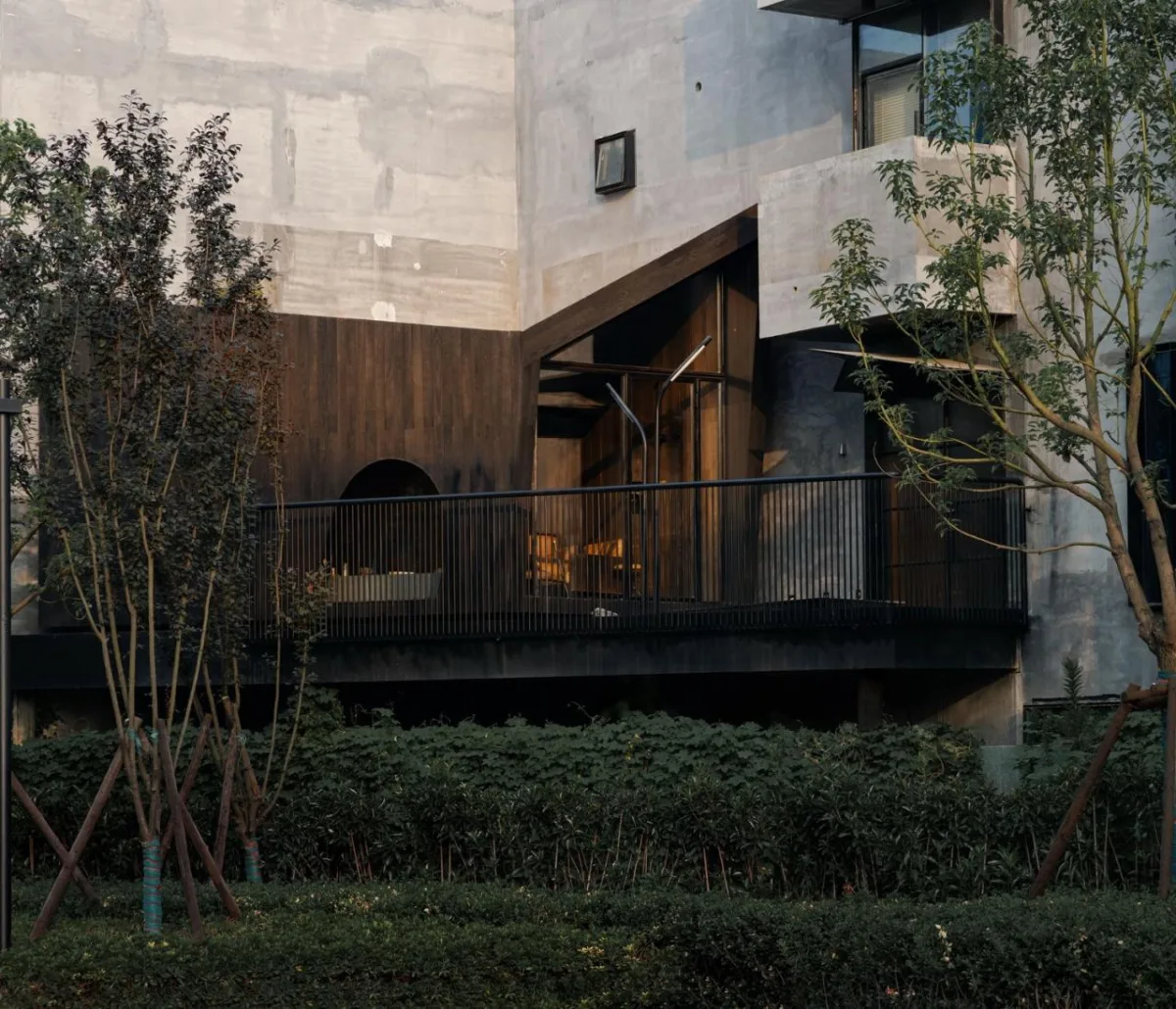 BIM建筑|夹缝中的建筑，上海 / 本哲建筑