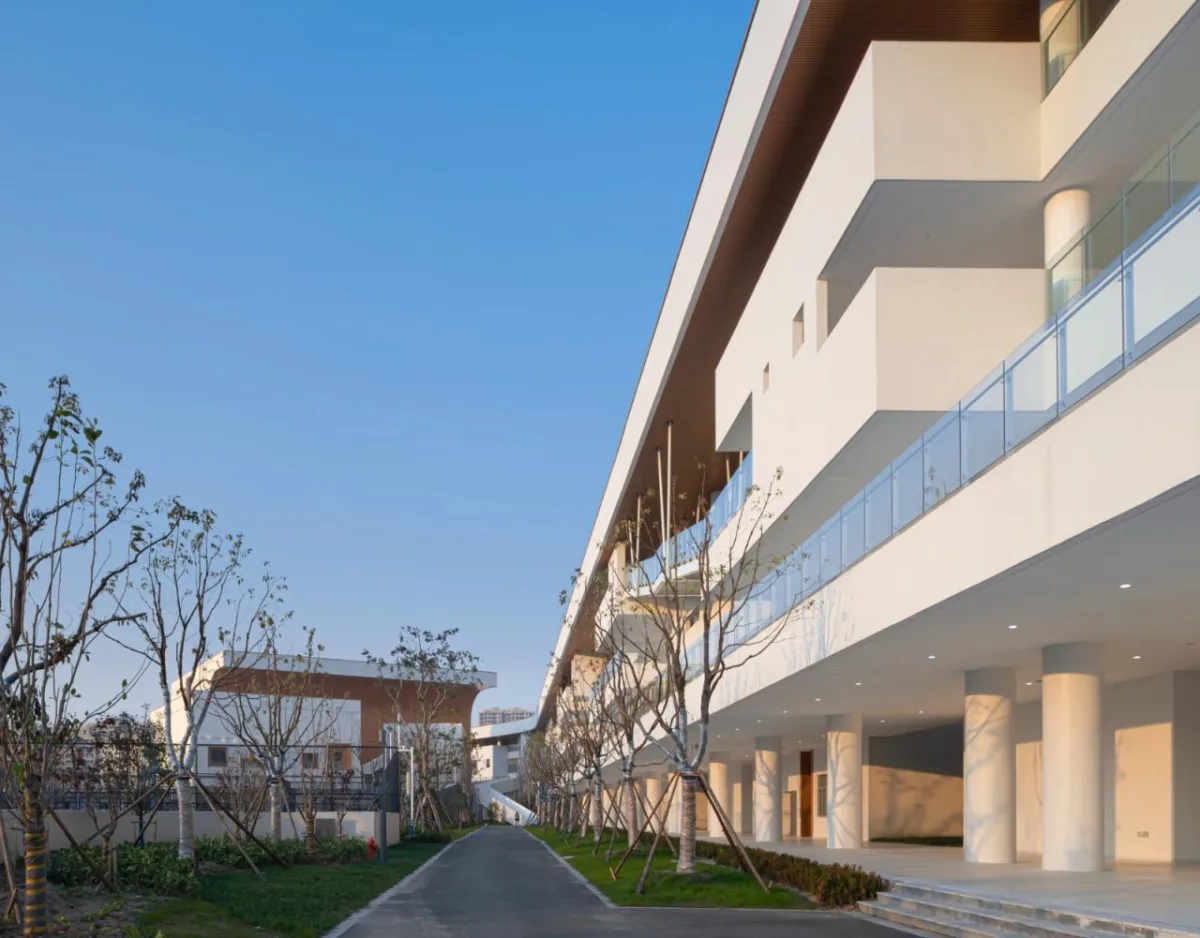BIM建筑|南通市能达中学 / 九城都市建筑