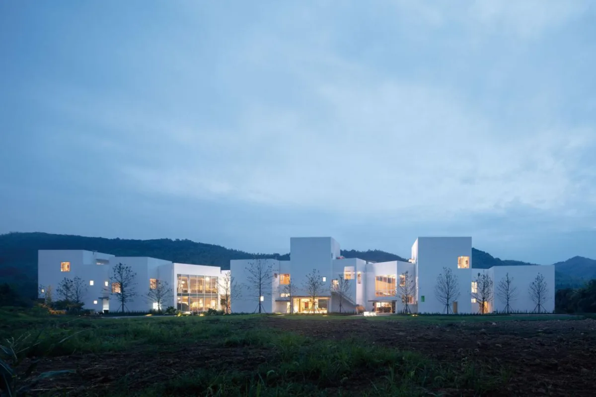 BIM建筑|湖州西坡劳岭良室 / 跳房子建筑工作室