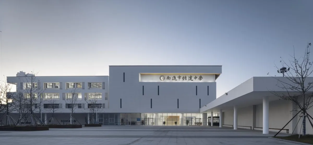 BIM建筑|南通市能达中学 / 九城都市建筑