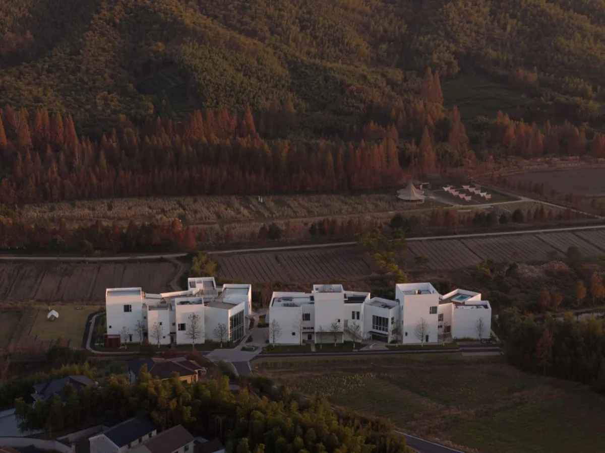 BIM建筑|湖州西坡劳岭良室 / 跳房子建筑工作室