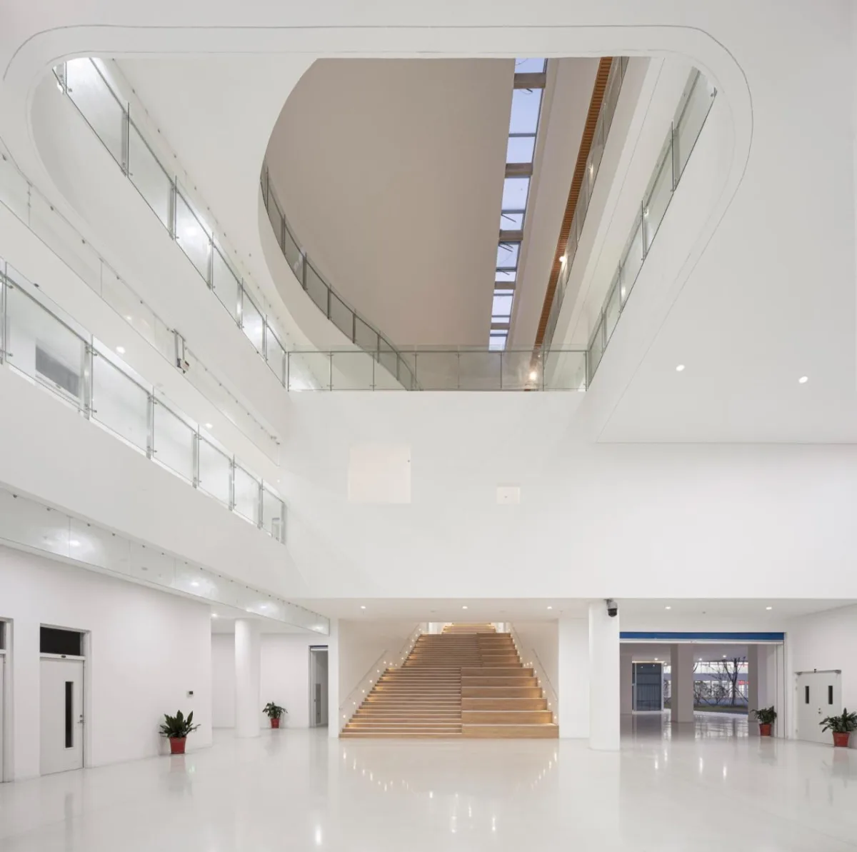 BIM建筑|南通市能达中学 / 九城都市建筑