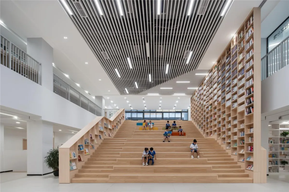 BIM建筑|深圳市坪山区科源实验学校 / 申都设计
