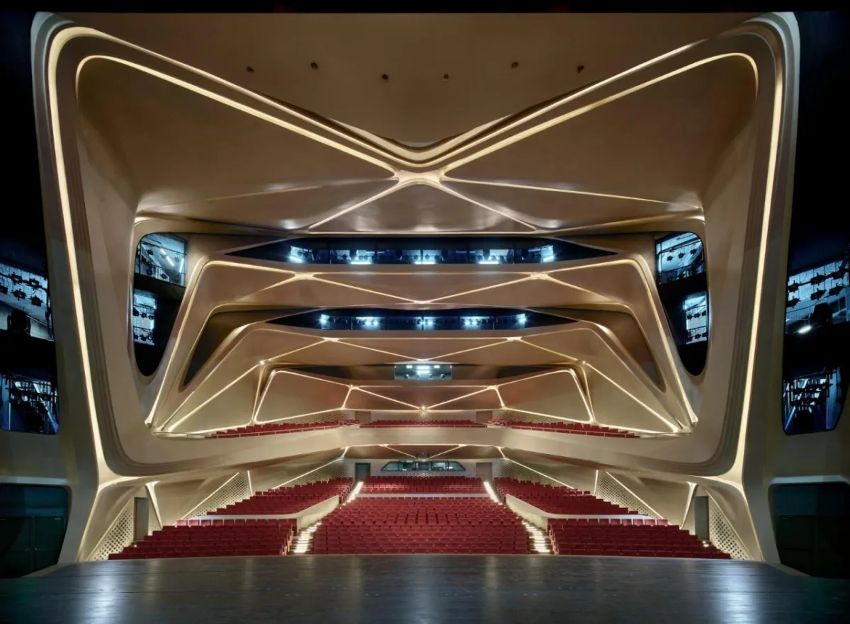 BIM建筑|珠海金湾市民艺术中心 / 扎哈·哈迪德建筑事务所