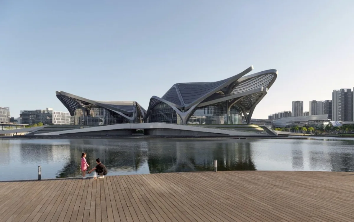 BIM建筑|珠海金湾市民艺术中心 / 扎哈·哈迪德建筑事务所