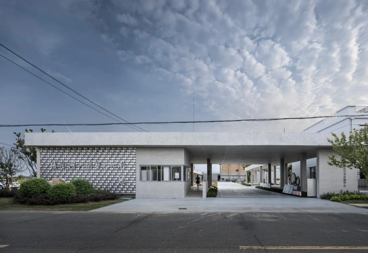 BIM建筑|苏州相城区阳澄湖镇大闸蟹文化园 / 九城都市