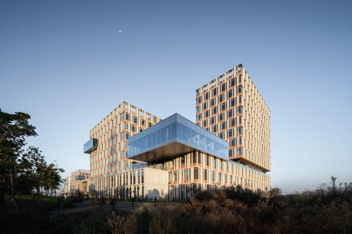 BIM建筑|工业上楼 模式迭代：杭州中节能（富阳）环保产业园 / line+孟凡浩新作