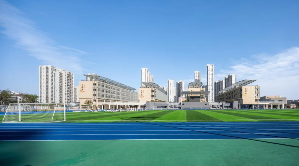 BIM建筑|扬名实验学校 / 米丈建筑