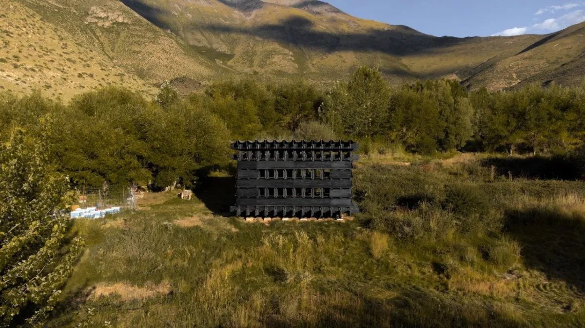 BIM建筑|西藏山南观蜂小屋 / 月壤建筑