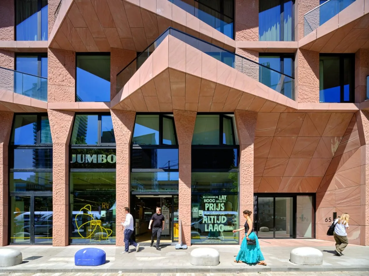 BIM建筑|卡萨诺瓦大楼 / Barcode Architects