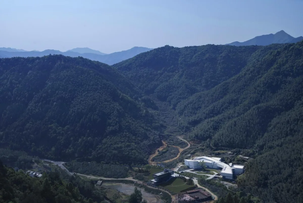 BIM建筑|“地”之书写——三清山地质博物馆设计思考 / 浙江大学建筑设计研究院