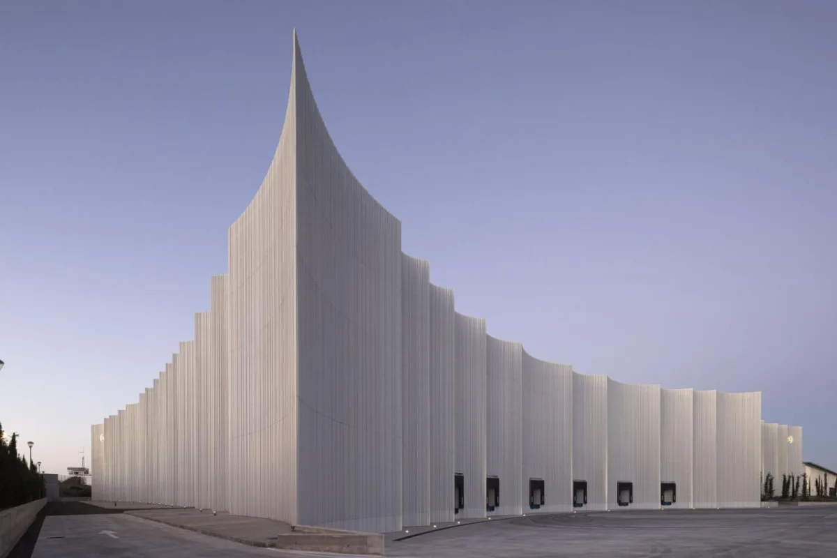 BIM建筑|Mayoral 新仓库物流中心 / System Arquitectura