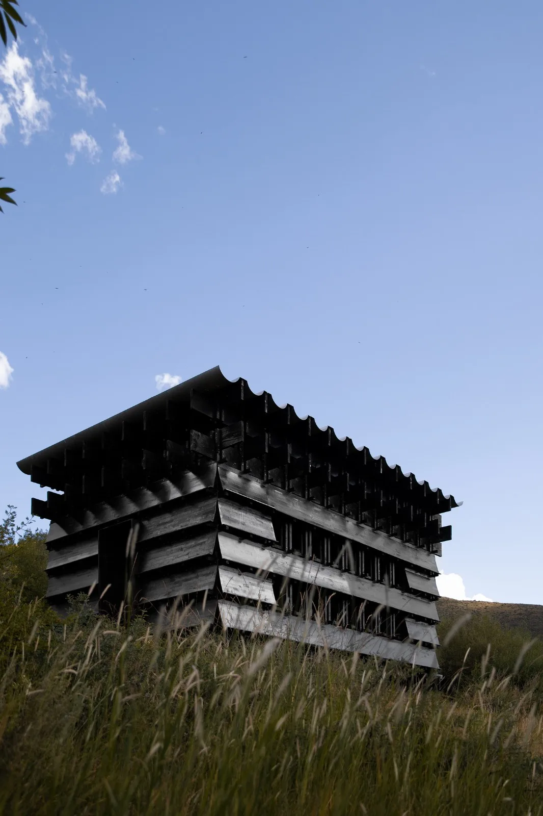 BIM建筑|西藏山南观蜂小屋 / 月壤建筑