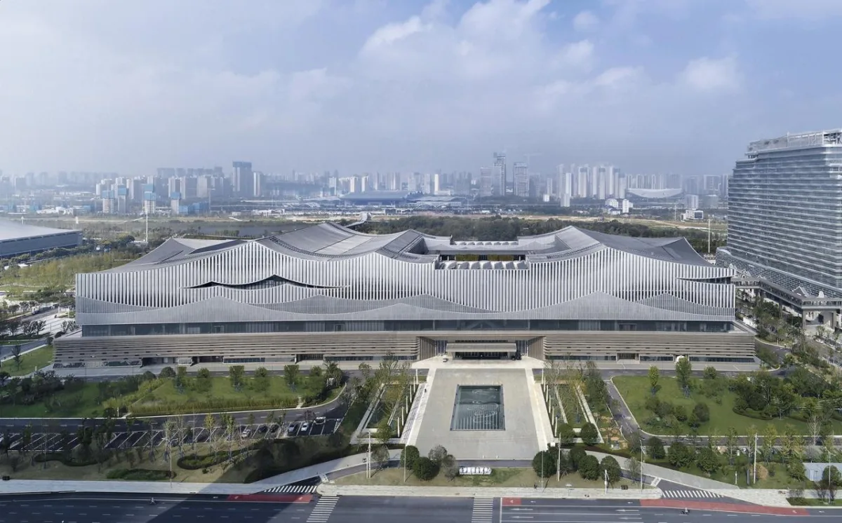 BIM建筑|长沙国际会议中心：水云潇湘 翰墨中华 / 华南理工大学建筑设计研究院有限公司