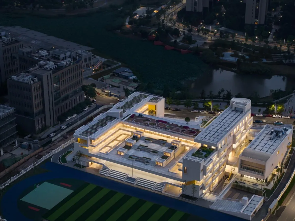 BIM建筑|江苏省南京市文齐路小学 / 荣朝晖工作室