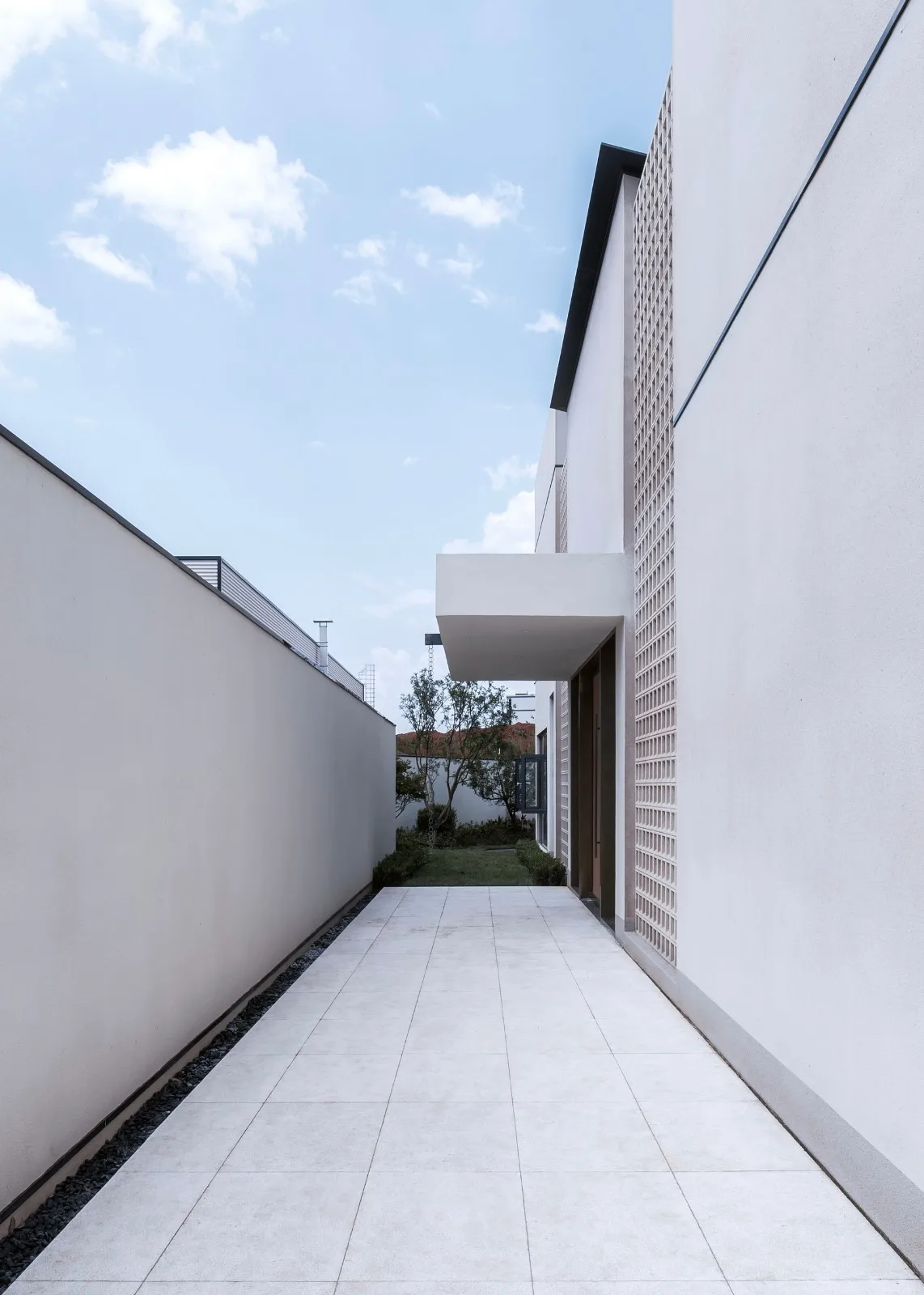 BIM建筑|方院——工业园区里的“四合院”，云南红河州 / 素造建筑
