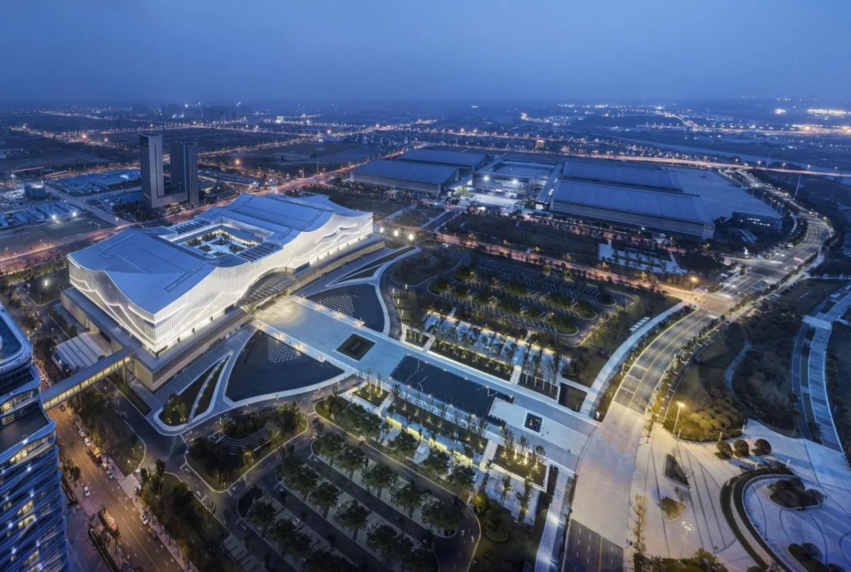 BIM建筑|长沙国际会议中心：水云潇湘 翰墨中华 / 华南理工大学建筑设计研究院有限公司
