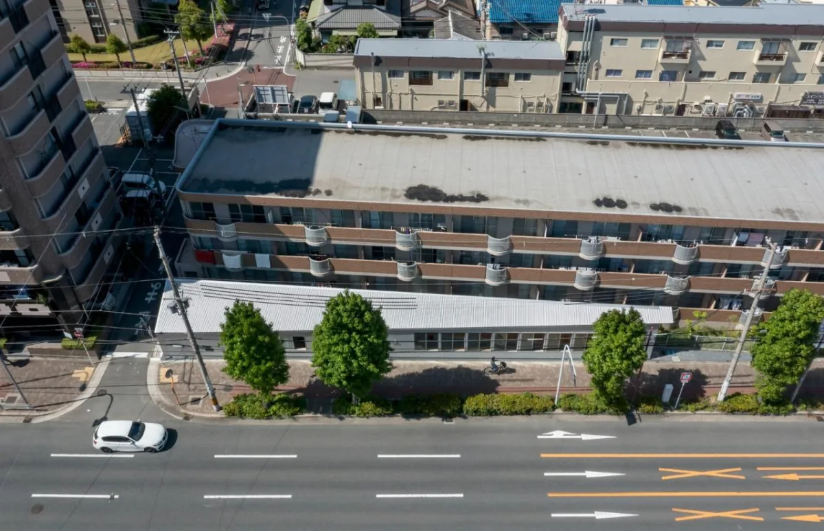 BIM建筑|4x59米三角地，YOKONAGAYA 美容院 / Office for Environment Architecture