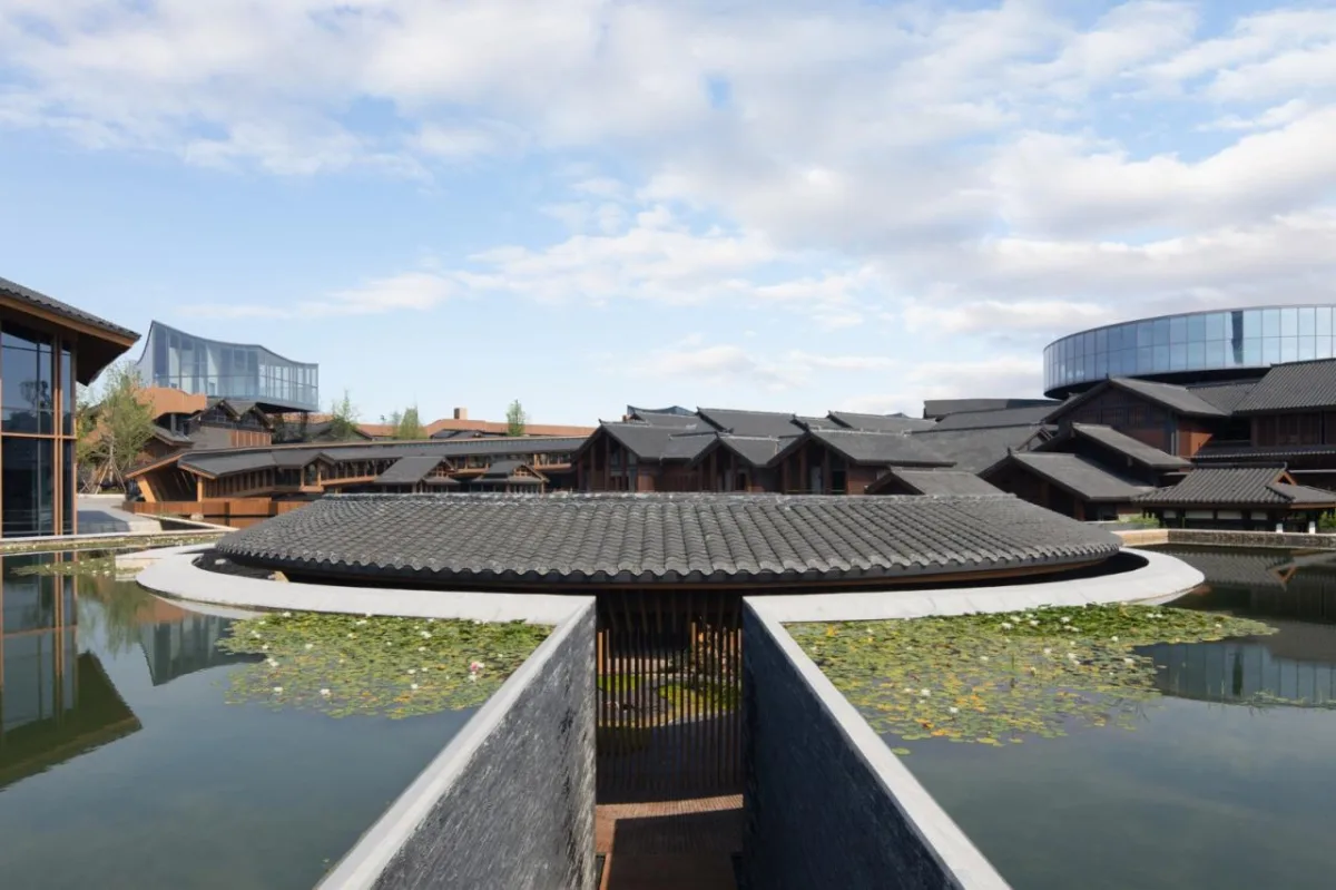 BIM建筑|成都彭州龙兴寺区域城市更新 / BIAD-ASA筑景工作室