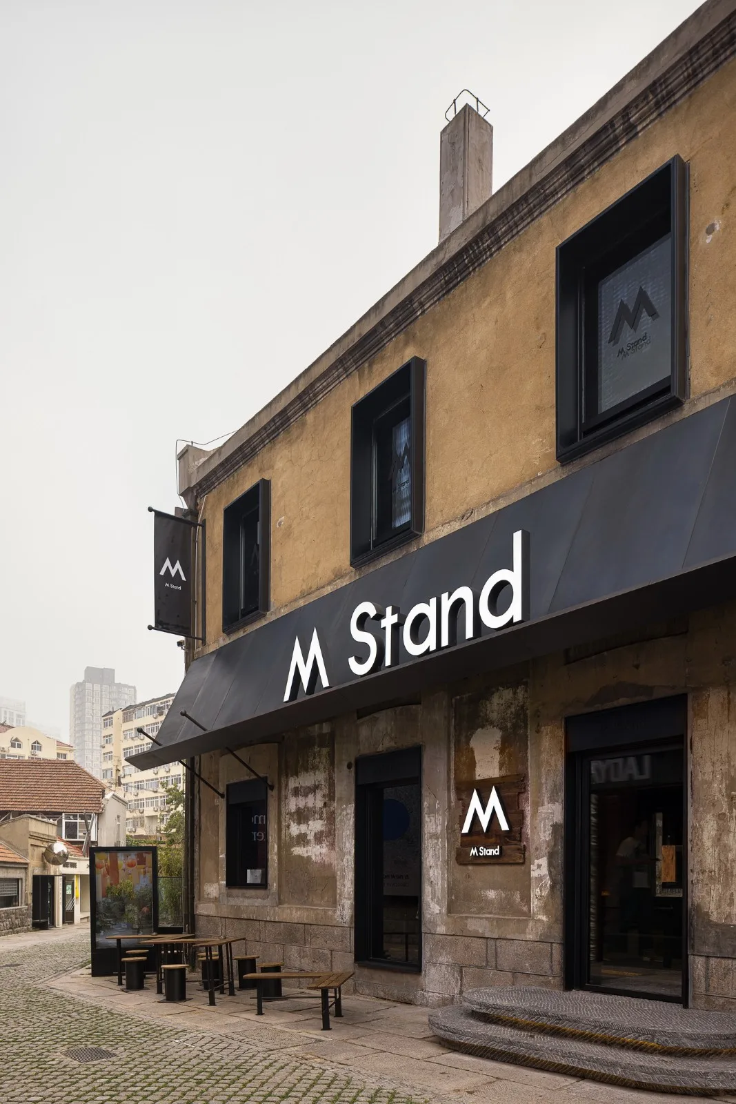 BIM建筑|「百年对谈」M stand-青岛银鱼巷旗舰店 / 平衡空间设计