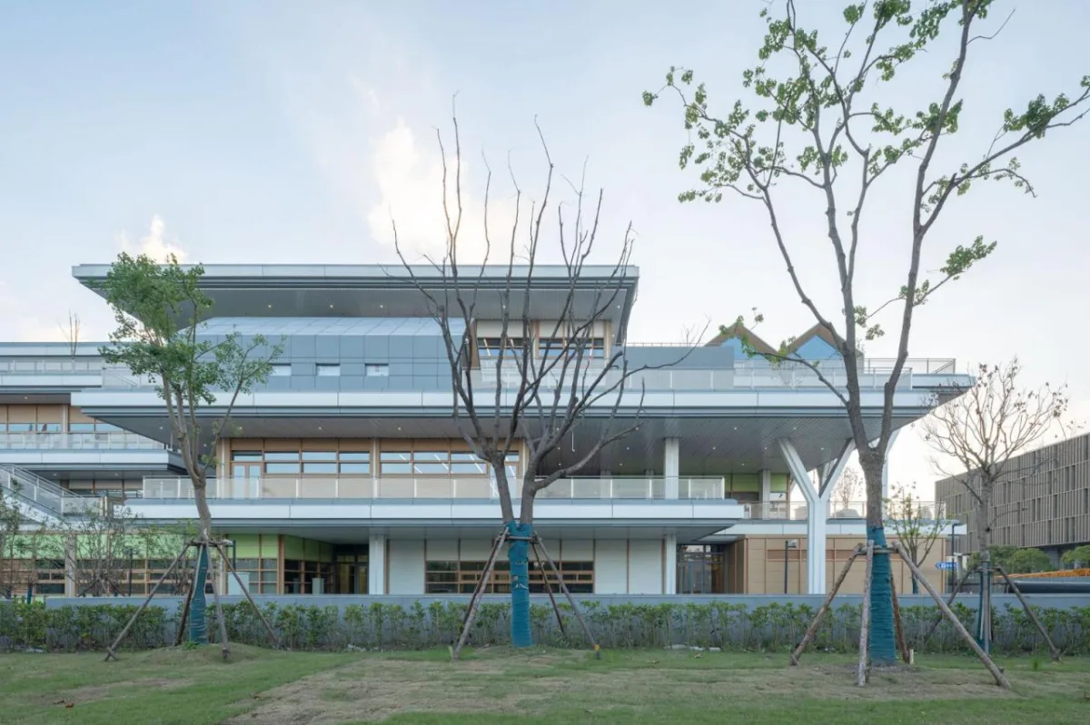 BIM建筑|浦东新区青少年活动中心和群众艺术馆 / 山水秀建筑事务所