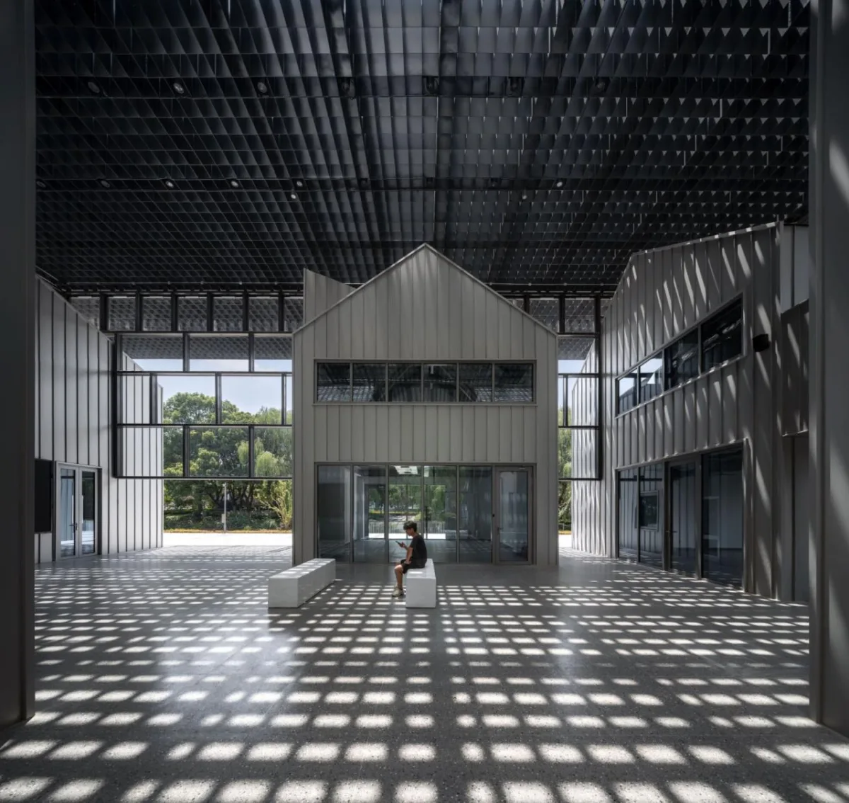 BIM建筑|昆山城市生态森林公园游客中心 / 阿科米星建筑设计