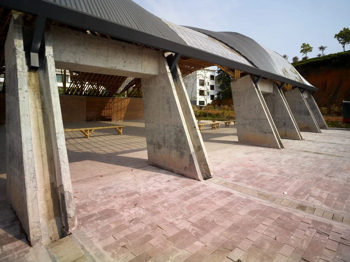 BIM建筑|竹管垅茶青市场 / 清华大学建筑设计研究院 素朴建筑工作室