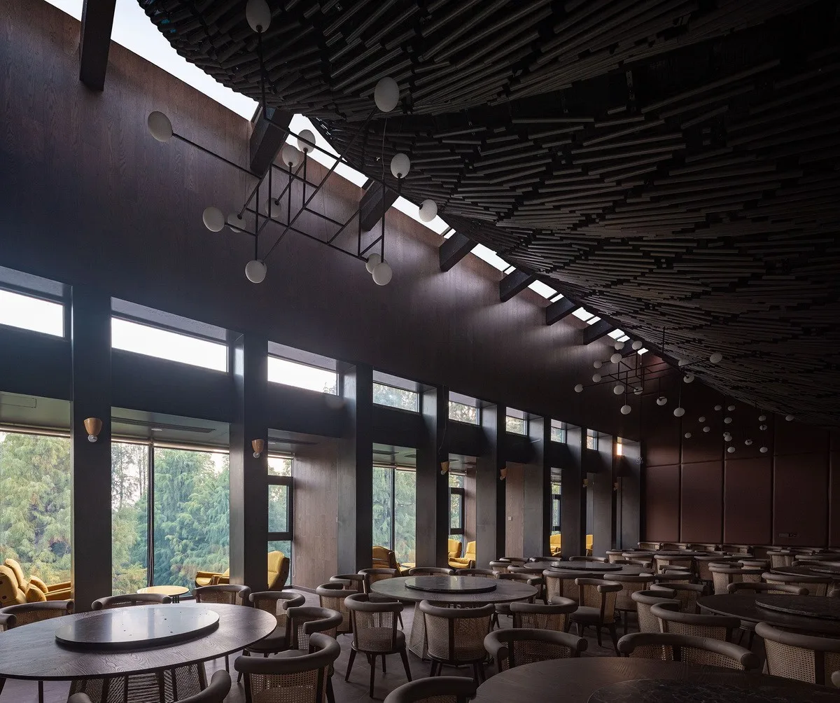 BIM建筑|桐乡濮院红旗漾杉林部落共享餐厅 / 上海严旸建筑设计工作室