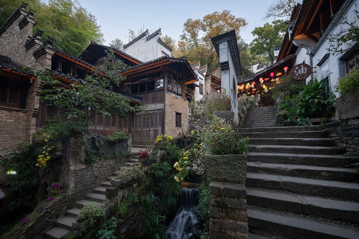 BIM建筑|村庄文化：一砖一瓦，寻回乡愁，婺源篁岭营造记 / 婺源县村庄文化传媒有限公司