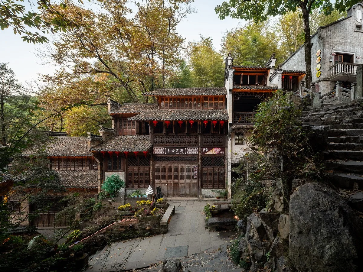 BIM建筑|村庄文化：一砖一瓦，寻回乡愁，婺源篁岭营造记 / 婺源县村庄文化传媒有限公司