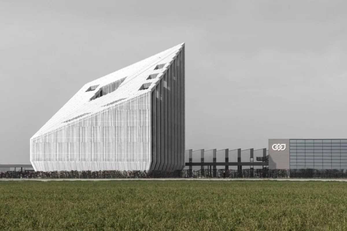 BIM建筑|第二外墙，Bonfiglioli 总部 / Peter Pichler Architecture