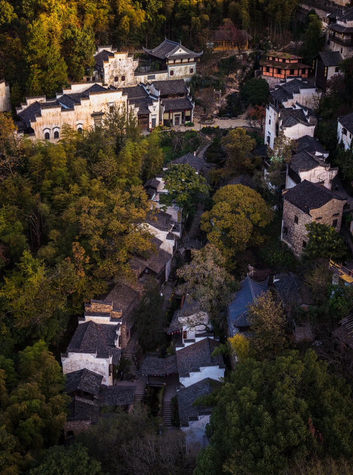 BIM建筑|村庄文化：一砖一瓦，寻回乡愁，婺源篁岭营造记 / 婺源县村庄文化传媒有限公司