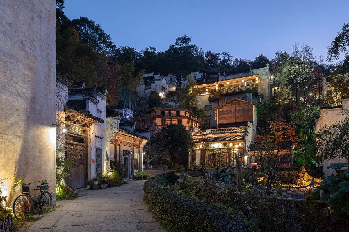 BIM建筑|村庄文化：一砖一瓦，寻回乡愁，婺源篁岭营造记 / 婺源县村庄文化传媒有限公司