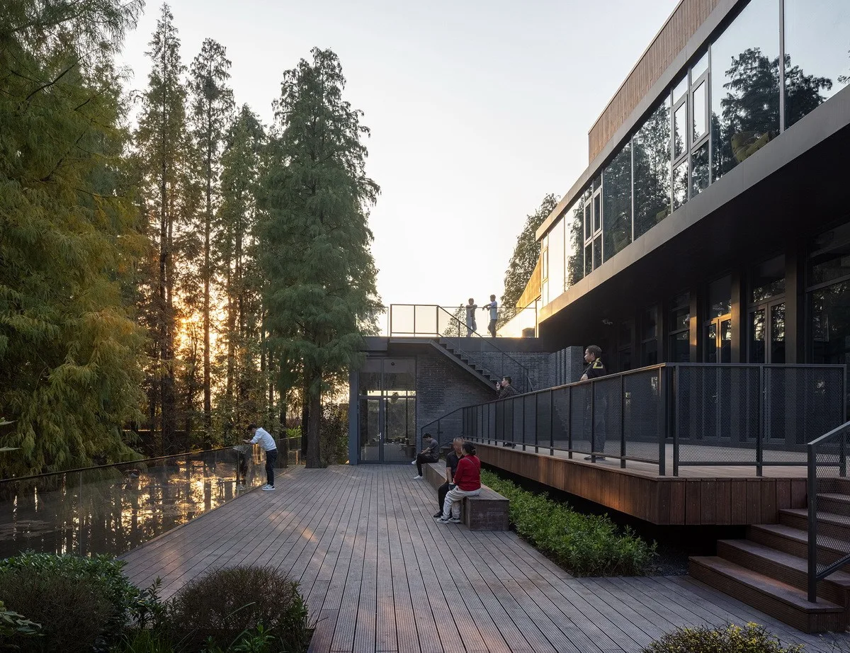 BIM建筑|桐乡濮院红旗漾杉林部落共享餐厅 / 上海严旸建筑设计工作室
