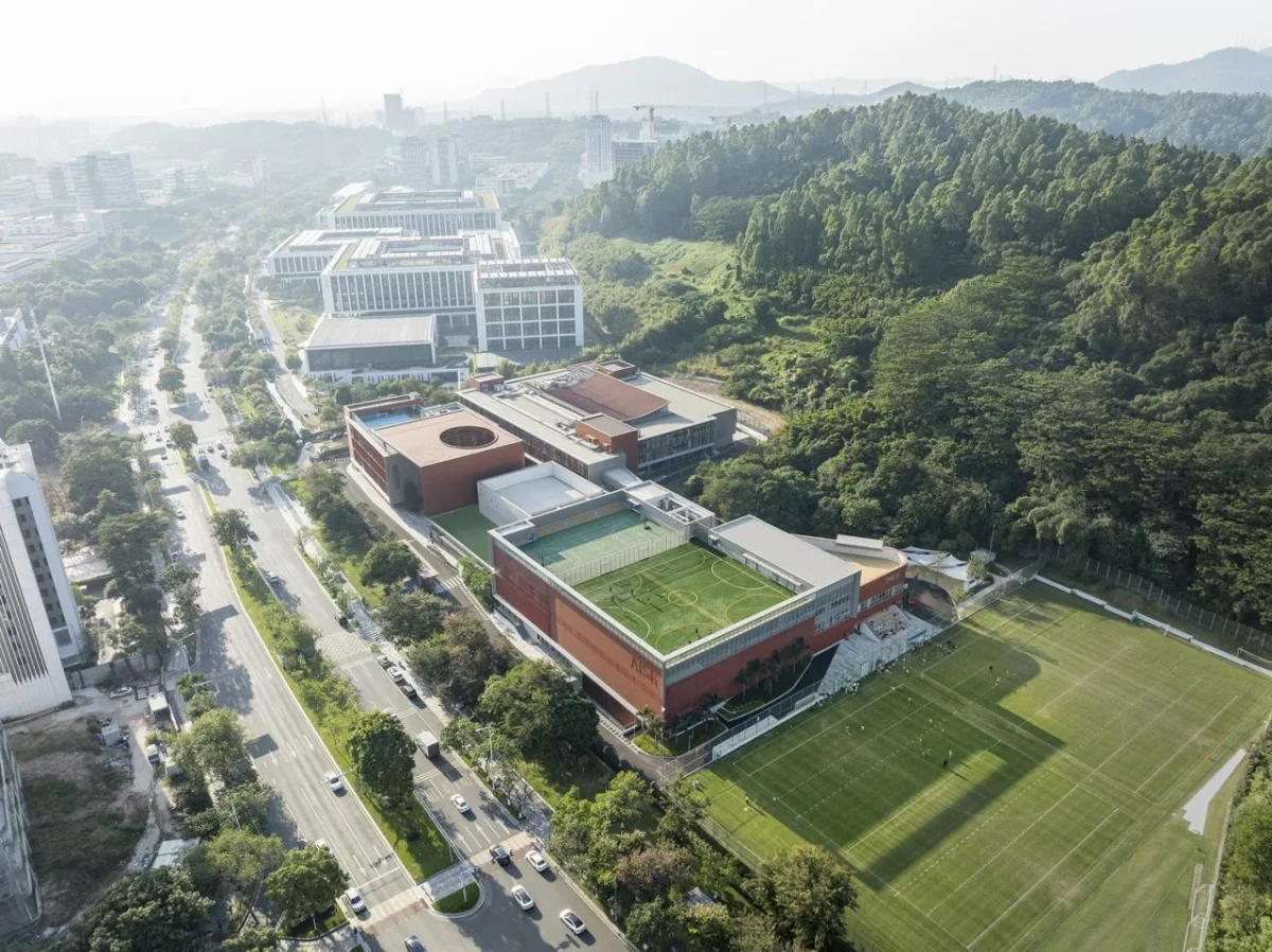 BIM建筑|广州美国人外籍人员子女学校科学城校区 / Perkins&Will