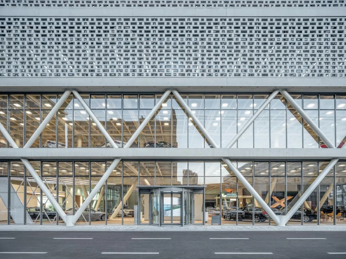 BIM建筑|锡宝行 / 非常建筑