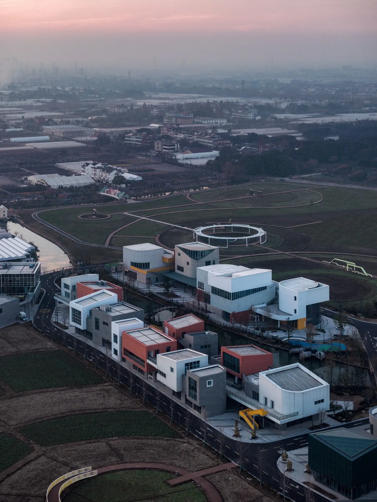 BIM建筑|海宁长安国际花卉产业园 / 森上建筑+朴筑建筑