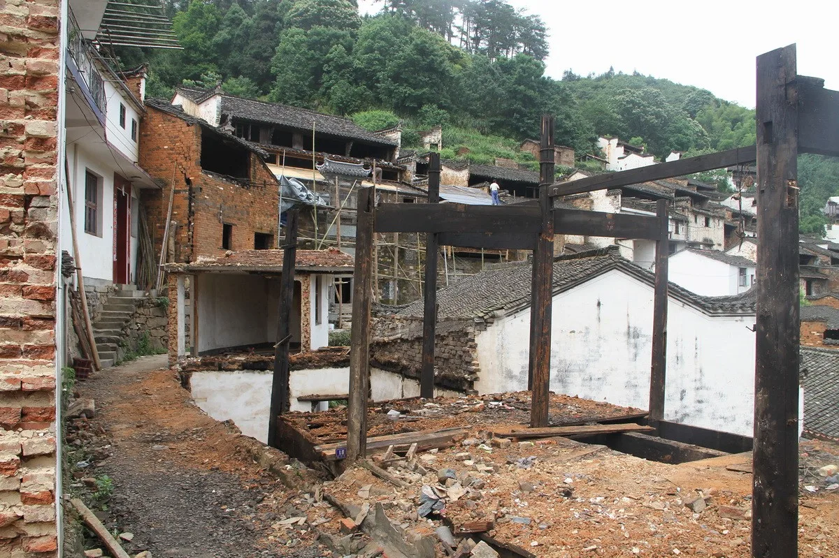 BIM建筑|村庄文化：一砖一瓦，寻回乡愁，婺源篁岭营造记 / 婺源县村庄文化传媒有限公司