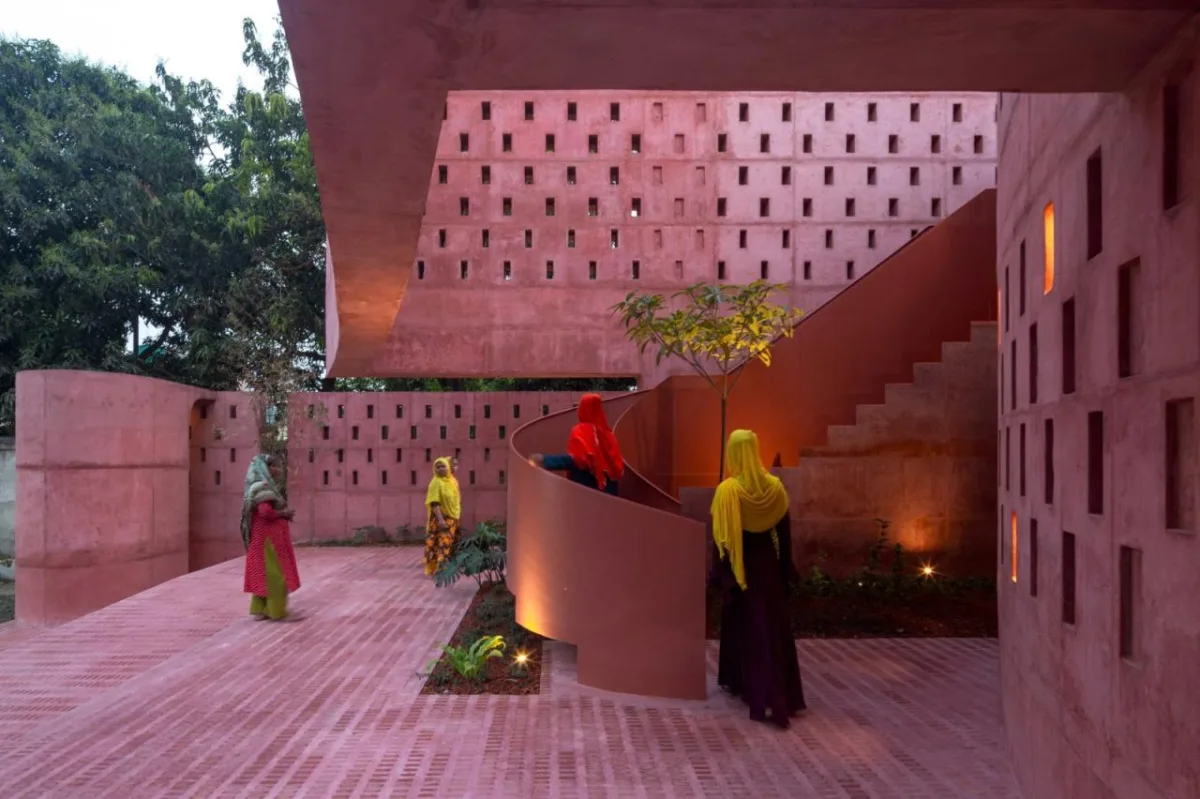 BIM建筑|泽本内萨清真寺 / Studio Morphogenesis
